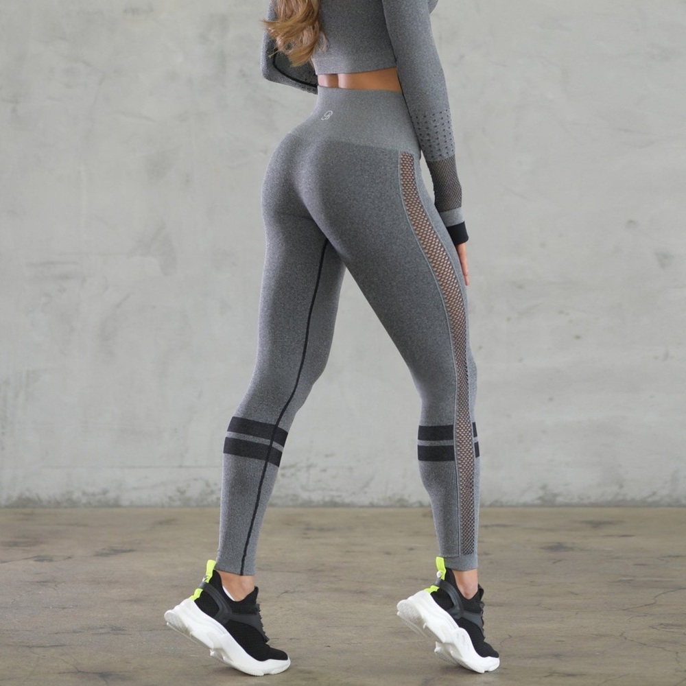 Seamless leggings